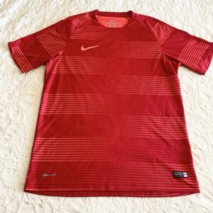 Nike Shirt Mens L Red‎ Dri Fit Short Sleeve Soccer Striped Top Front Swish